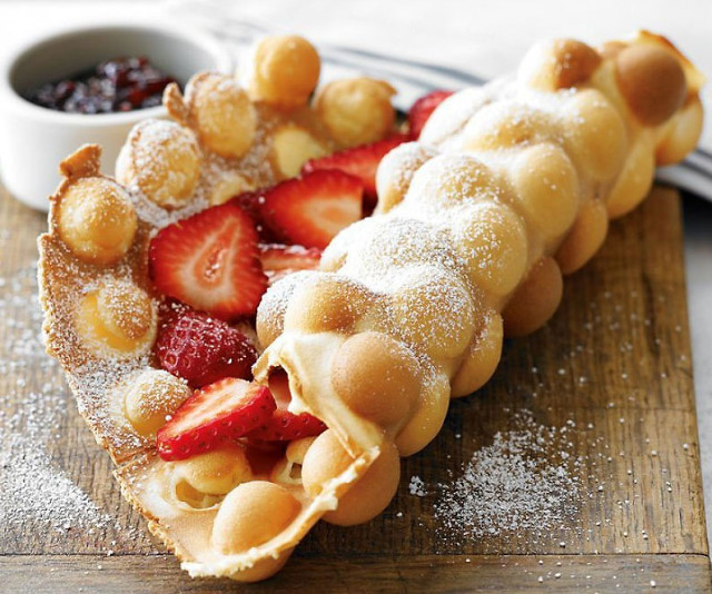 Bubble Waffle Delight